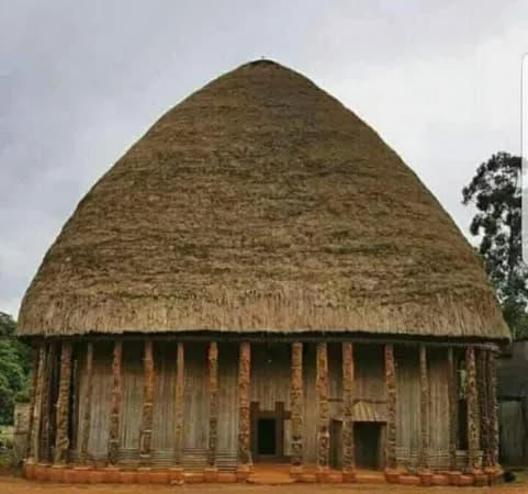 Nature et Architecture Vernaculaire Géométrie sacrée, cycles cosmiques et cohésion sociale